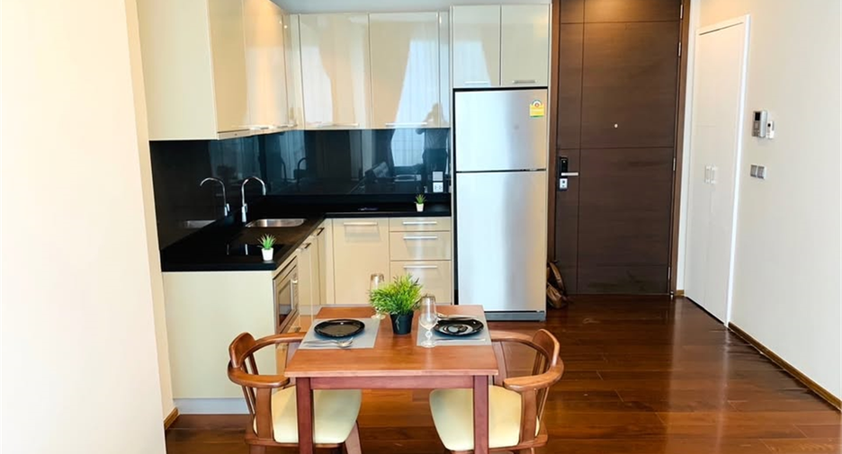 For rent 1 bed condo in Watthana, Bangkok