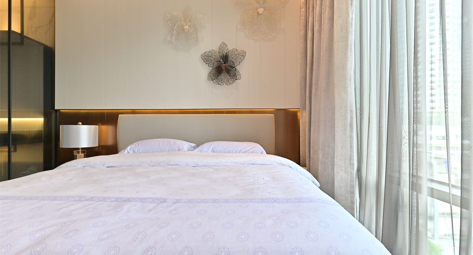 For rent 2 ベッドルーム condo in Watthana, Bangkok