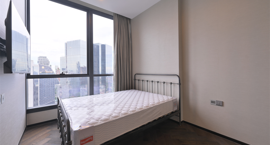 For rent 1 bed condo in Khlong Toei, Bangkok