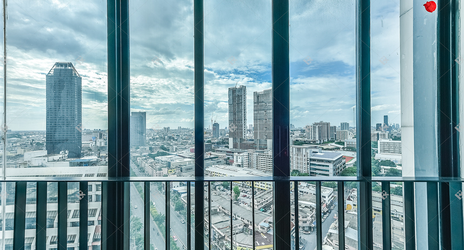 À louer 2 chambres condo à Bang Rak, Bangkok