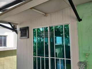 Casa en venta de 3 habitaciones en Bang Khun Thian, Bangkok