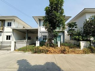 Haus zum Kauf mit 3 Zimmer in Krathum Baen, Samut Sakhon