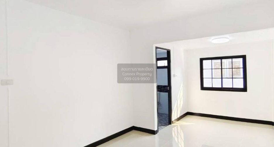 Reihenhaus zum Kauf mit 2 Zimmer in Bang Bua Thong, Nonthaburi