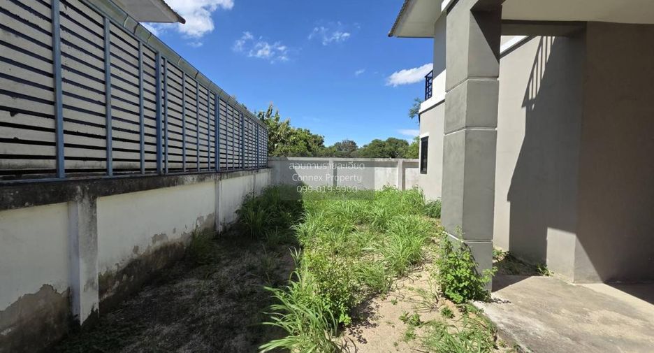 For sale 3 bedrooms house in Si Racha, Chonburi