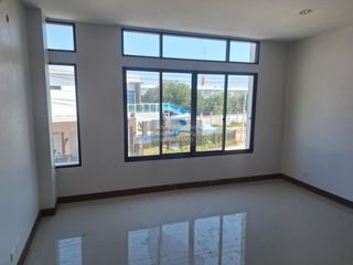 For sale 3 bedrooms townhouse in Cha Am, Phetchaburi