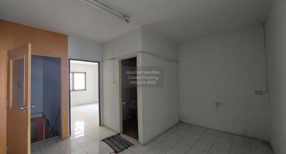 For sale 2 bedrooms retail Space in Mueang Chon Buri, Chonburi