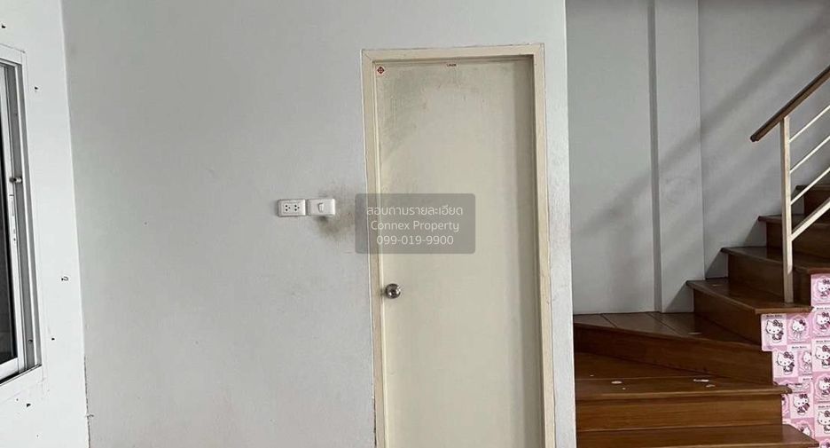 For sale 3 bedrooms townhouse in Mueang Chon Buri, Chonburi