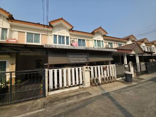 Casa adosada en venta de 3 habitaciones en Mueang Nonthaburi, Nonthaburi