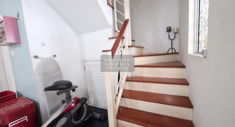 Casa adosada en venta de 3 habitaciones en Mueang Nonthaburi, Nonthaburi