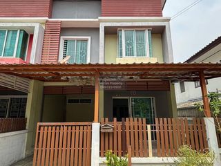 Reihenhaus zum Kauf mit 4 Zimmer in Bang Bua Thong, Nonthaburi