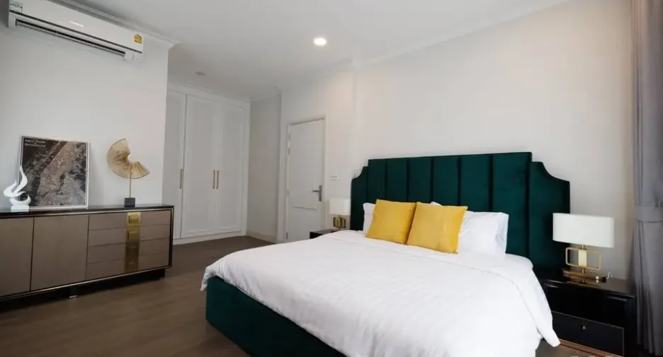 Haus zum Kauf und zur Miete mit 4 Zimmer in Saphan Sung, Bangkok