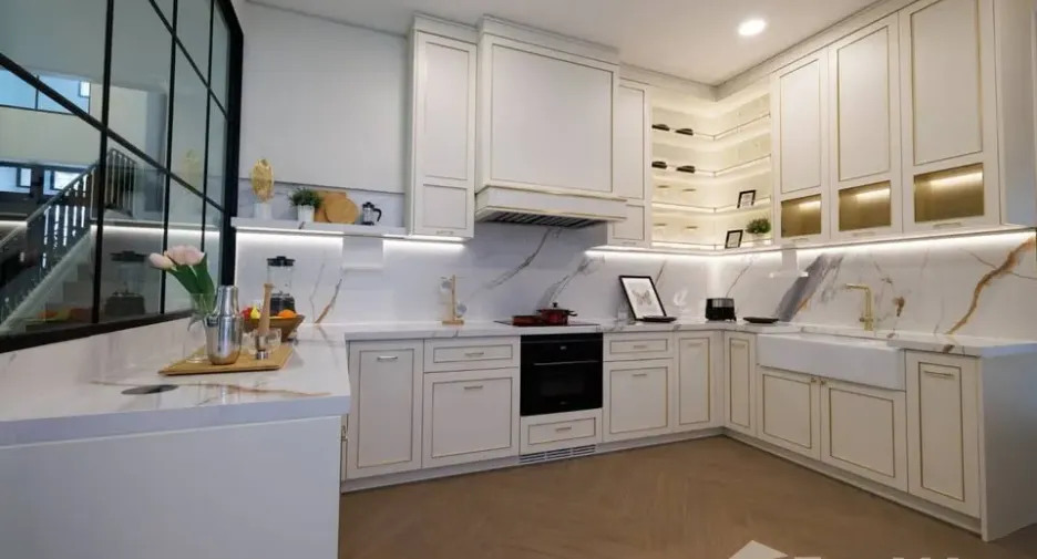 Haus zum Kauf und zur Miete mit 4 Zimmer in Saphan Sung, Bangkok