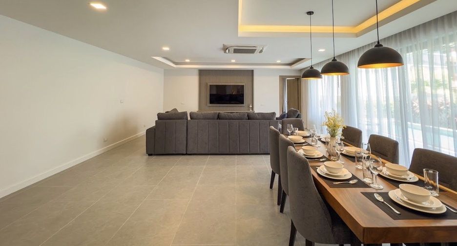 À louer 4 chambres villa à Bang Lamung, Chonburi