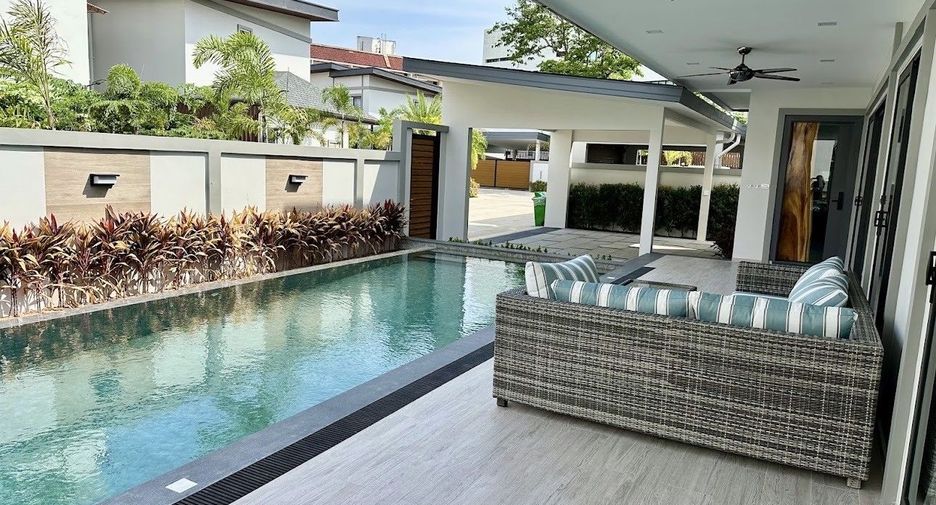 À louer 4 chambres villa à Bang Lamung, Chonburi