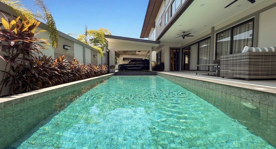 À louer 4 chambres villa à Bang Lamung, Chonburi