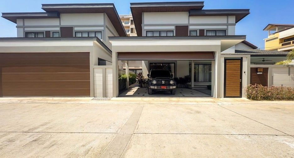 À louer 4 chambres villa à Bang Lamung, Chonburi