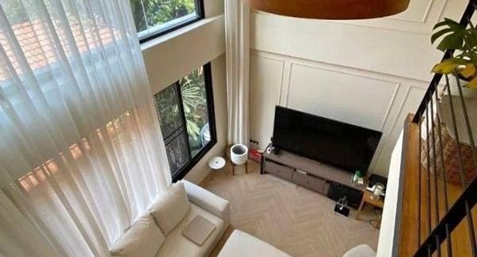 Reihenhaus zur Miete mit 3 Zimmer in Watthana, Bangkok