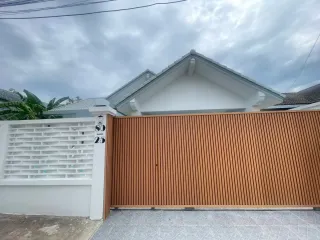 出售 3 卧室 独立屋 在 Bang Lamung, Chon Buri