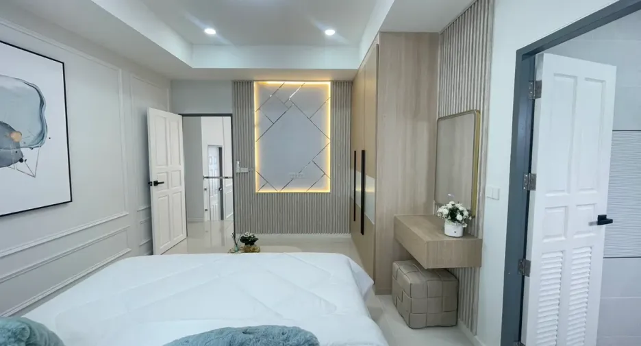 出售 3 卧室 独立屋 在 Bang Lamung, Chon Buri