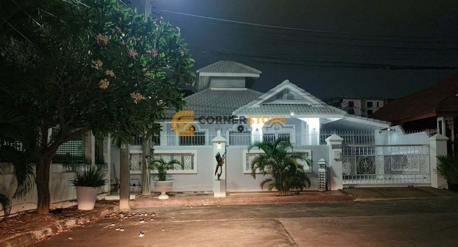 For sale 3 ベッドルーム house in Bang Lamung, Chonburi