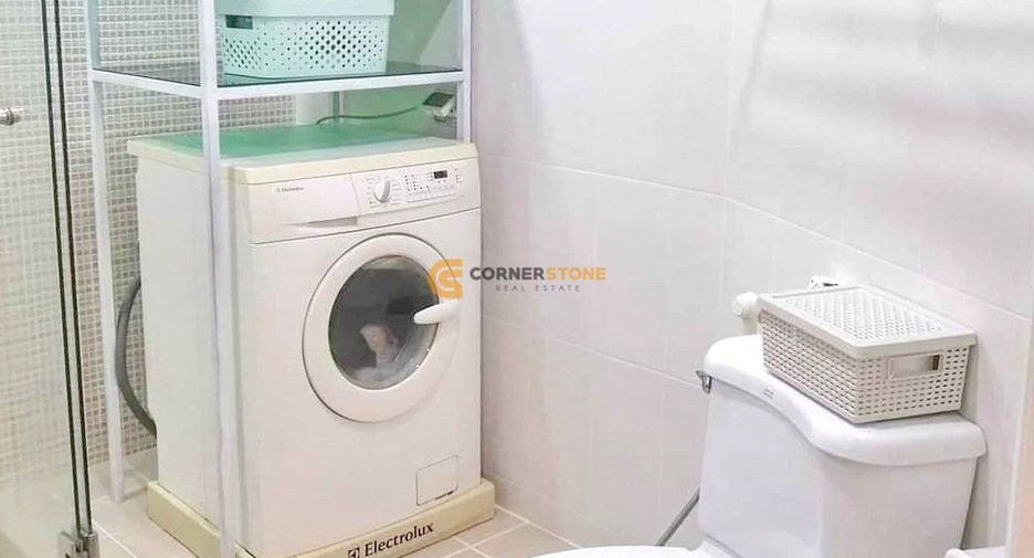 For rent 2 bedrooms condo in Na Jomtien, Pattaya