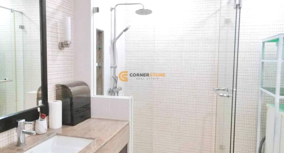 For rent 2 bedrooms condo in Na Jomtien, Pattaya