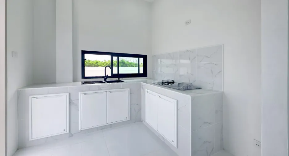 For sale 3 bedrooms house in Saraphi, Chiang Mai