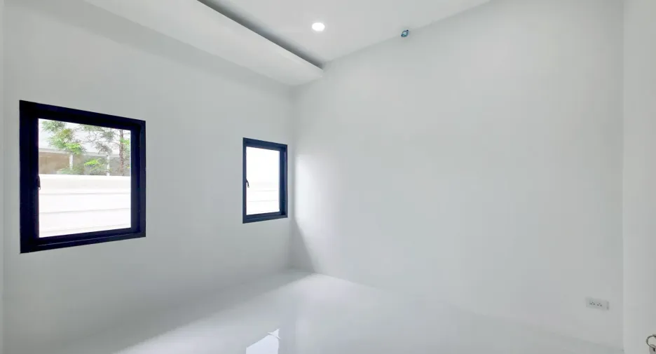 For sale 3 bedrooms house in Saraphi, Chiang Mai