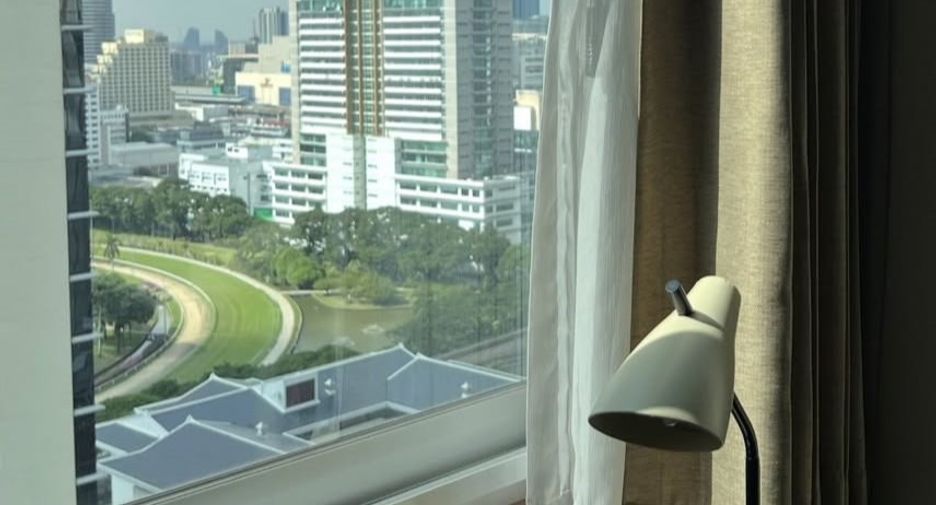 For rent and for sale 2 bedrooms condo in Pathum Wan, Bangkok
