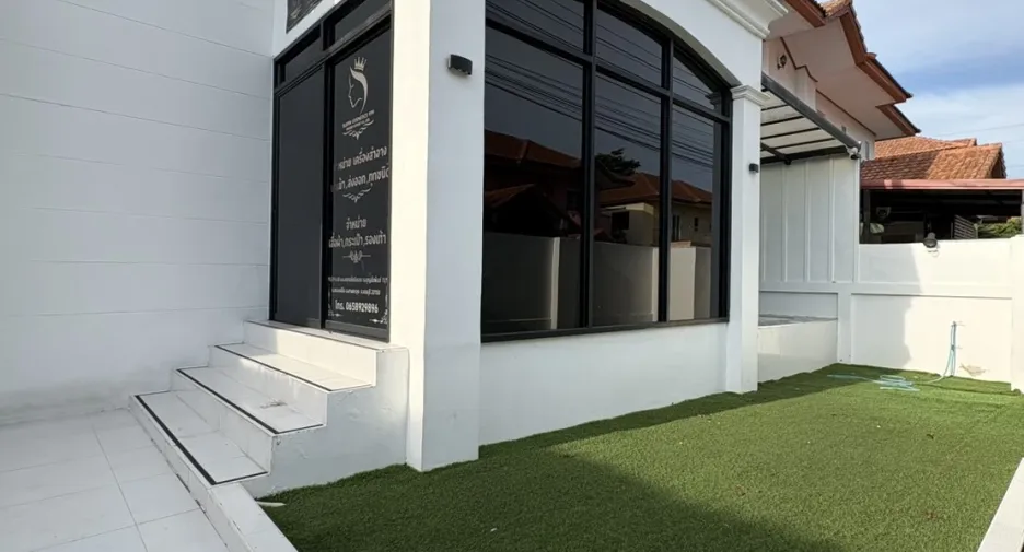 For sale 3 bedrooms villa in Bang Lamung, Chonburi