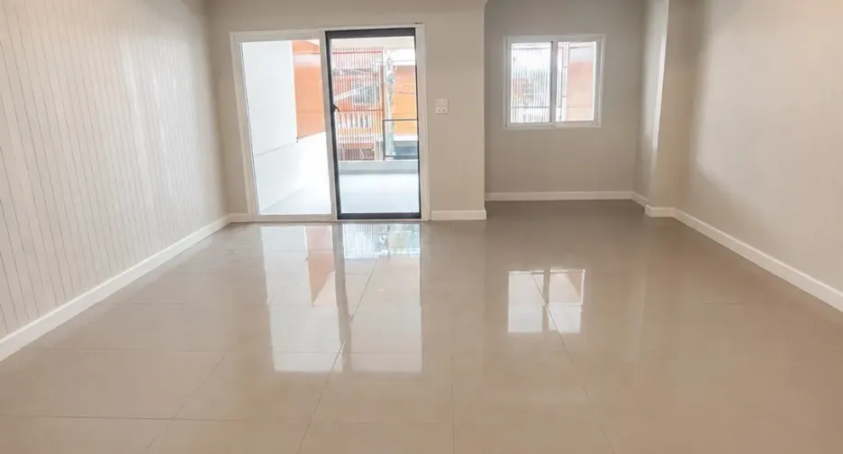 For sale 2 bedrooms townhouse in Hua Hin, Prachuap Khiri Khan