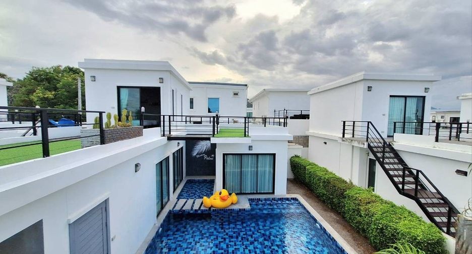 For rent 3 bedrooms villa in Hua Hin, Prachuap Khiri Khan