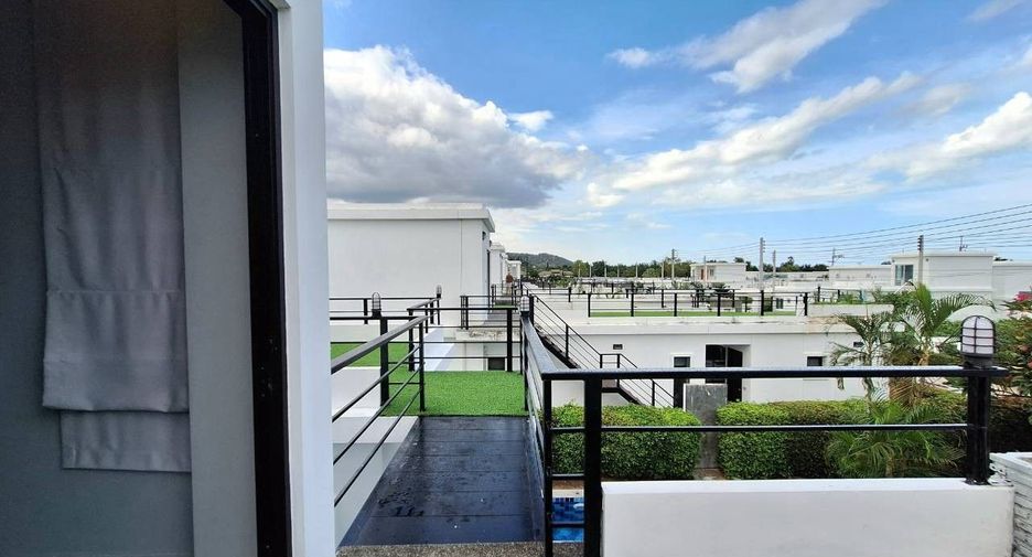 For rent 3 bedrooms villa in Hua Hin, Prachuap Khiri Khan
