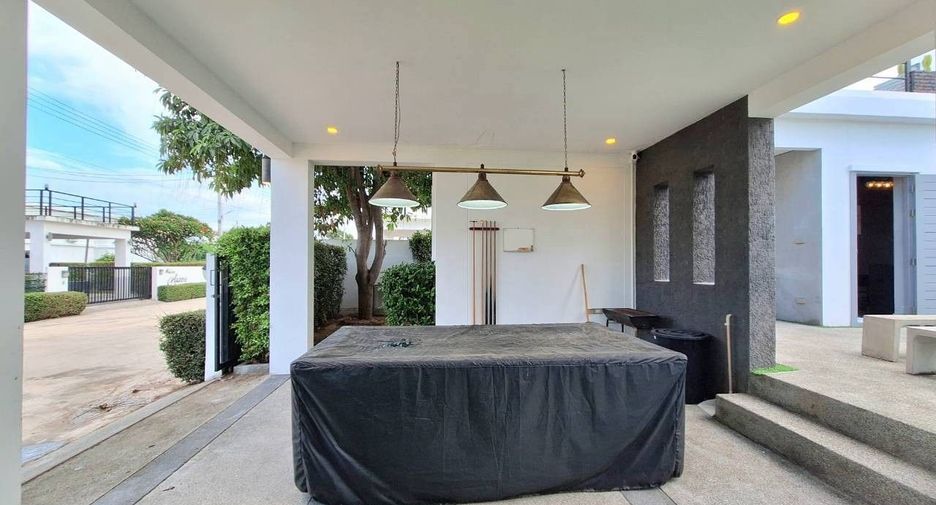 For rent 3 bedrooms villa in Hua Hin, Prachuap Khiri Khan