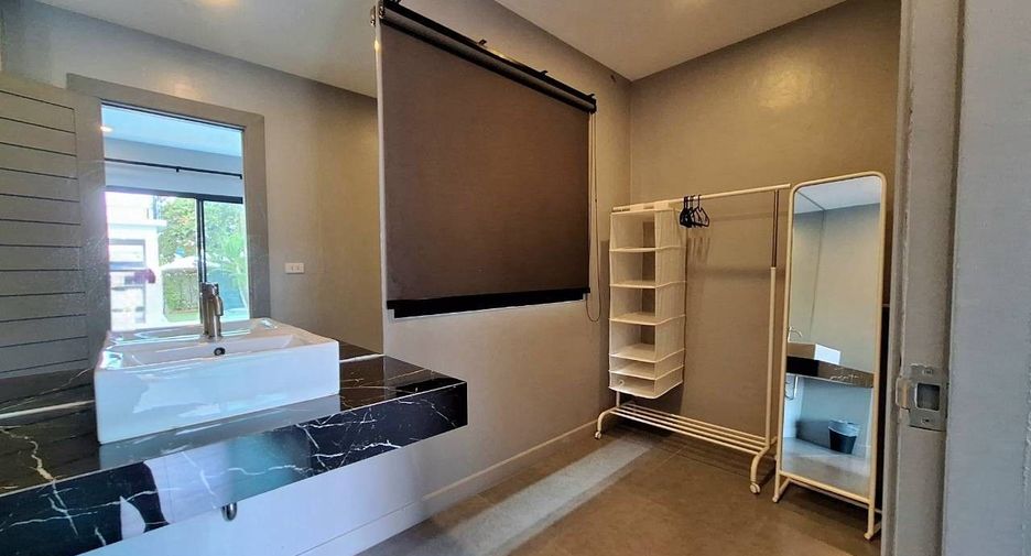 For rent 3 bedrooms villa in Hua Hin, Prachuap Khiri Khan