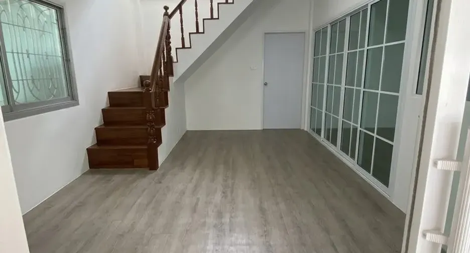 À vendre 5 chambres maison à Mueang Saraburi, Saraburi