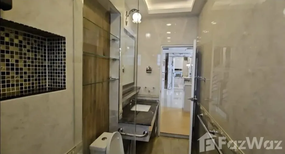 Casa en venta de 5 habitaciones en Bang Yai, Nonthaburi