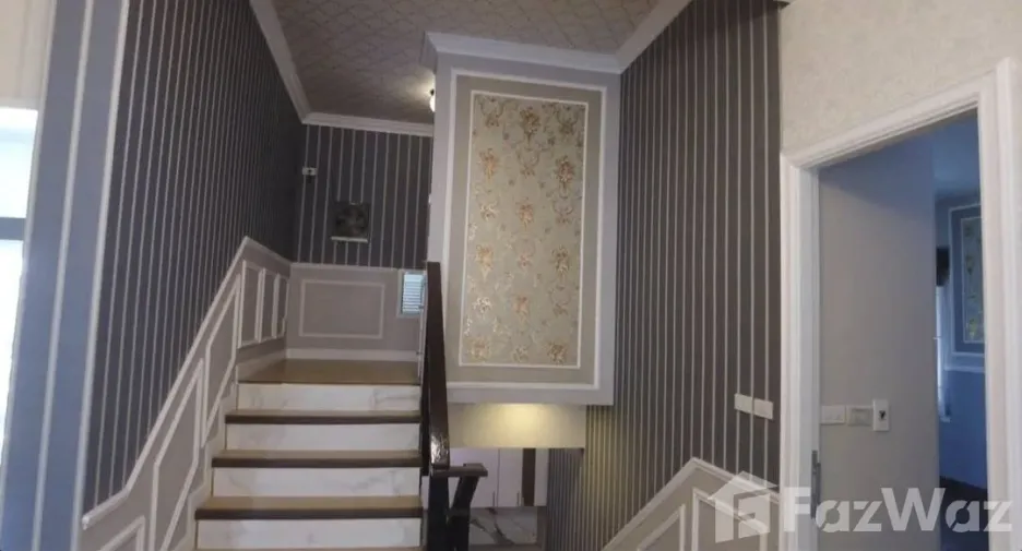 Casa en venta de 5 habitaciones en Bang Yai, Nonthaburi