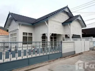 For rent and for sale 2 bedrooms house in Hua Hin, Prachuap Khiri Khan