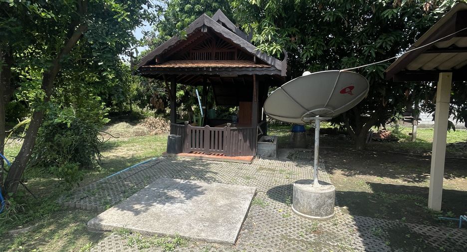 For sale and for rent 3 bedrooms house in Ban Tak, Tak