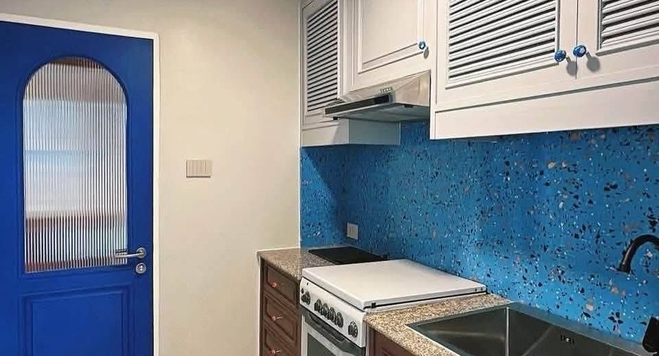 For rent 2 ベッドルーム condo in Watthana, Bangkok