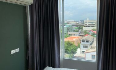 Condo en alquiler de 2 habitaciones en Phra Khanong, Bangkok