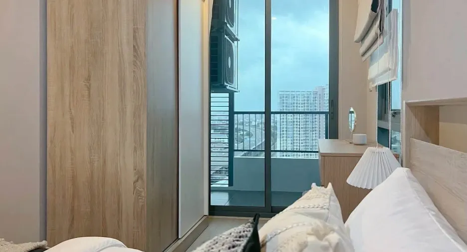 À louer et à vendre 2 chambres condo à Bang Sue, Bangkok