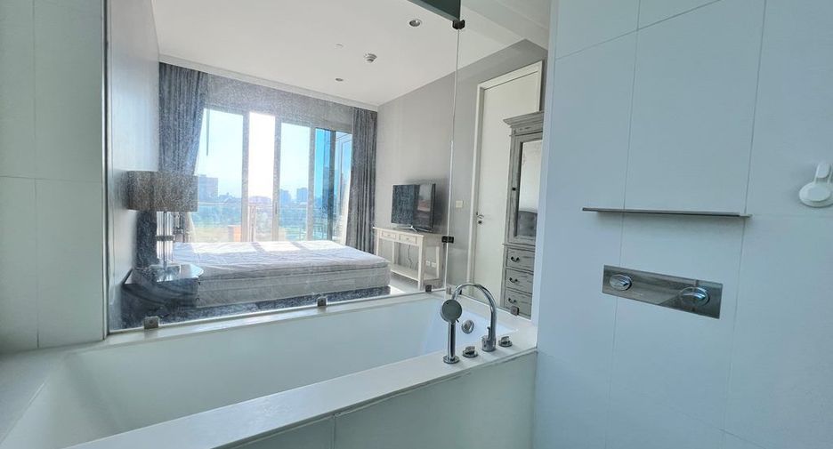 Wohnung zur Miete mit 2 Zimmer in Pathum Wan, Bangkok