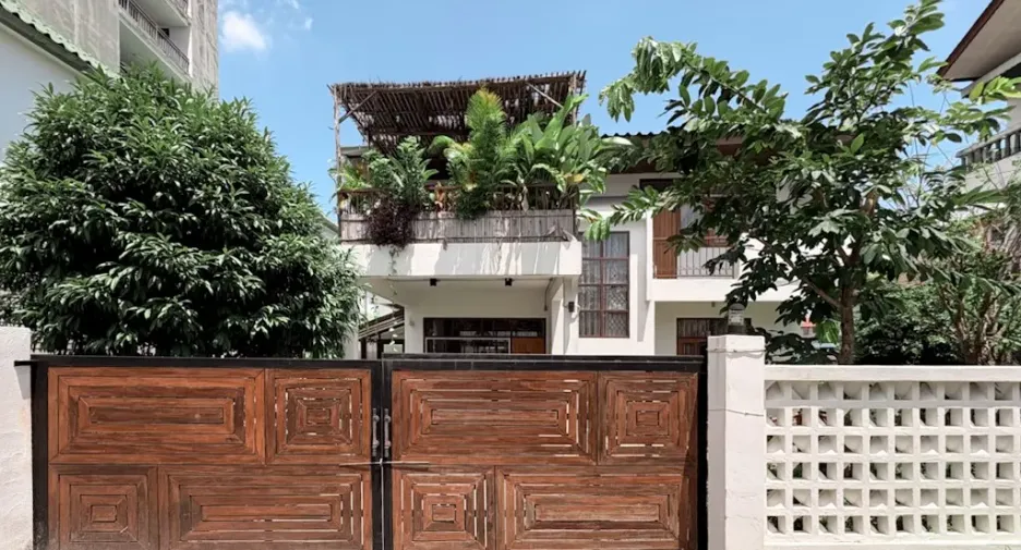 For sale 3 bedrooms house in Mueang Chiang Mai, Chiang Mai