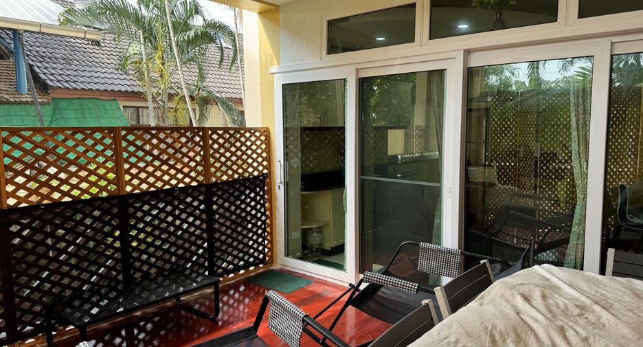 For sale 2 bedrooms condo in Na Jomtien, Pattaya