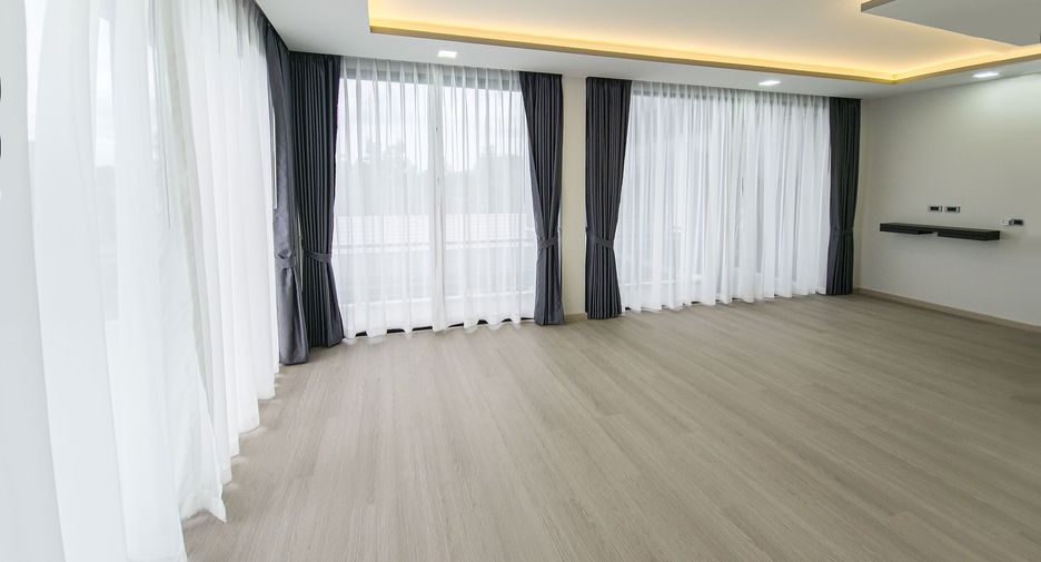 Villa en venta de 4 habitaciones en Hua Hin, Prachuap Khiri Khan