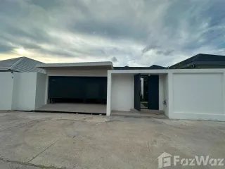 For rent and for sale 4 bedrooms villa in Thalang, Phuket