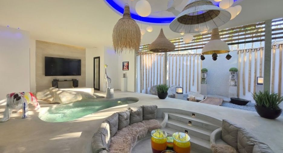 Casa en venta de 4 habitaciones en Bang Lamung, Chonburi