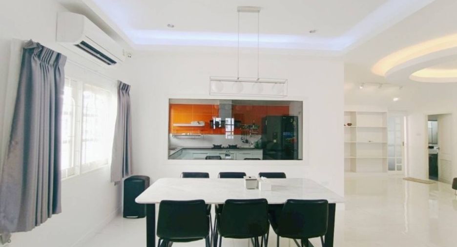 For sale 2 bedrooms house in Jomtien, Pattaya